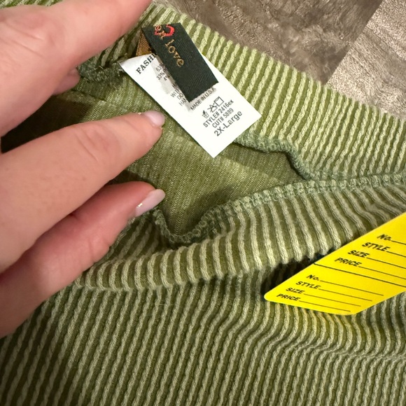 Fashion Love 2-Piece Ribbed Lounge Set – Olive Green – Size 2X - Picture 4 of 4